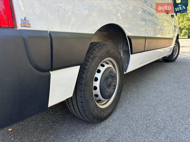 Белый Опель Movano, объемом двигателя 2.3 л и пробегом 90 тыс. км за 19990 $, фото 10 на Automoto.ua