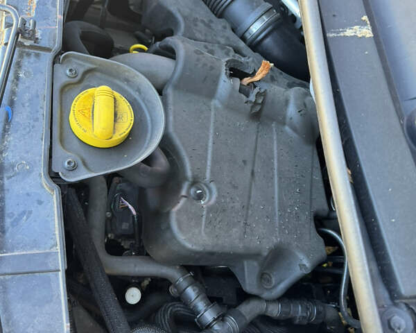 Белый Опель Movano, объемом двигателя 2.3 л и пробегом 104 тыс. км за 13800 $, фото 3 на Automoto.ua