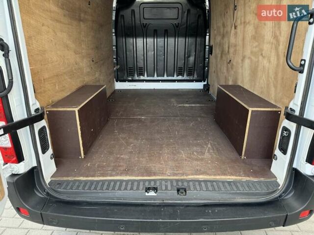 Белый Опель Movano, объемом двигателя 2.3 л и пробегом 210 тыс. км за 19999 $, фото 26 на Automoto.ua
