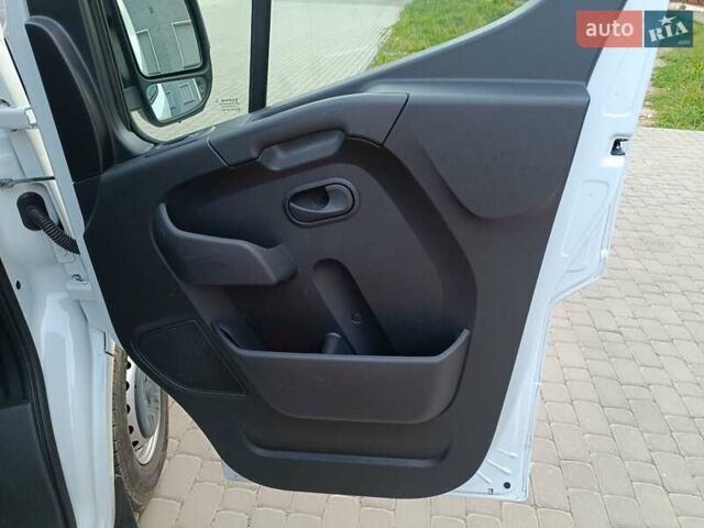 Белый Опель Movano, объемом двигателя 2.3 л и пробегом 201 тыс. км за 20300 $, фото 57 на Automoto.ua