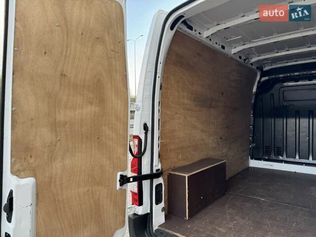 Белый Опель Movano, объемом двигателя 2.3 л и пробегом 210 тыс. км за 19999 $, фото 34 на Automoto.ua