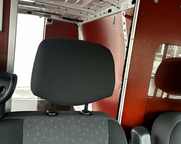 Белый Опель Movano, объемом двигателя 2.3 л и пробегом 79 тыс. км за 23500 $, фото 26 на Automoto.ua