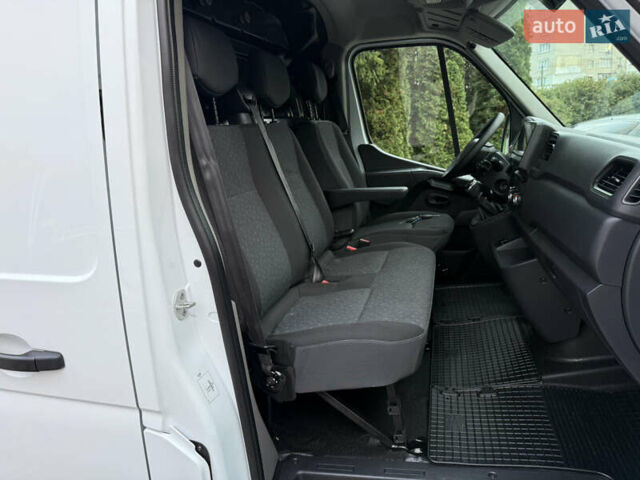 Белый Опель Movano, объемом двигателя 0 л и пробегом 106 тыс. км за 16700 $, фото 50 на Automoto.ua