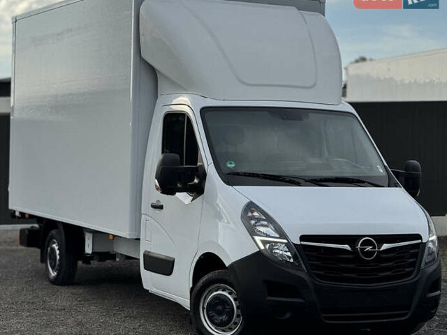 Белый Опель Movano, объемом двигателя 2.3 л и пробегом 193 тыс. км за 23899 $, фото 2 на Automoto.ua