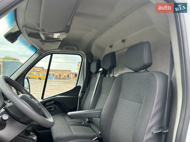 Білий Опель Movano, об'ємом двигуна 2.3 л та пробігом 220 тис. км за 19900 $, фото 15 на Automoto.ua