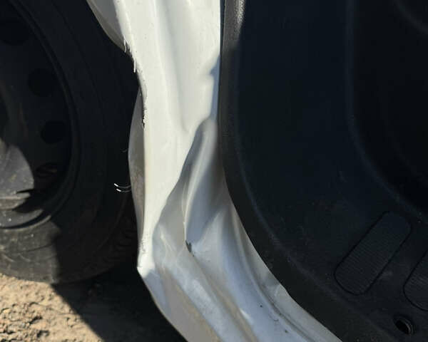 Белый Опель Movano, объемом двигателя 2.3 л и пробегом 104 тыс. км за 13800 $, фото 11 на Automoto.ua