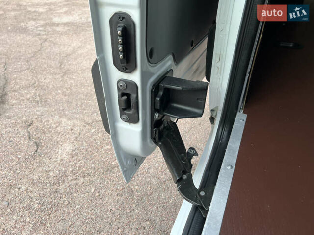 Білий Опель Movano, об'ємом двигуна 2.3 л та пробігом 283 тис. км за 18500 $, фото 51 на Automoto.ua