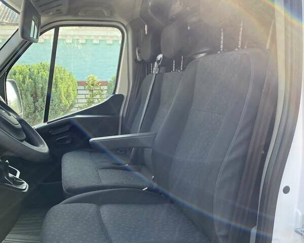Белый Опель Movano, объемом двигателя 2.3 л и пробегом 142 тыс. км за 14900 $, фото 26 на Automoto.ua
