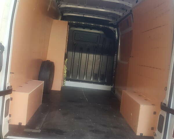 Белый Опель Movano, объемом двигателя 2.3 л и пробегом 90 тыс. км за 21500 $, фото 3 на Automoto.ua