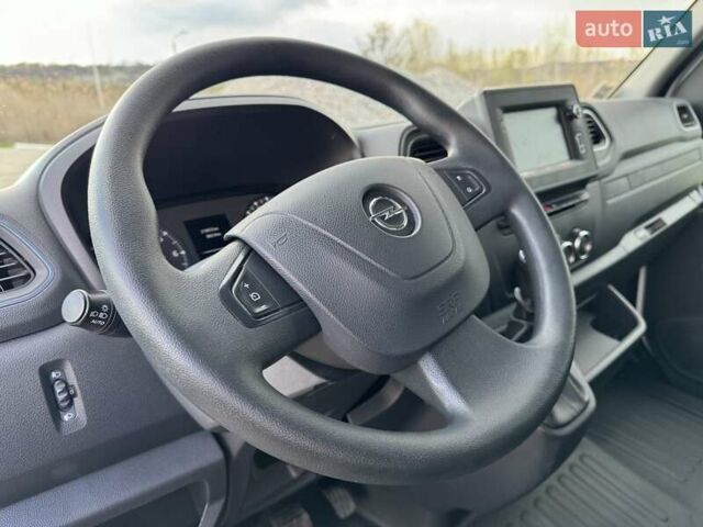 Белый Опель Movano, объемом двигателя 2.3 л и пробегом 210 тыс. км за 19999 $, фото 15 на Automoto.ua