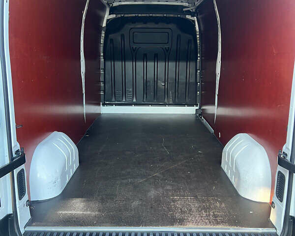 Белый Опель Movano, объемом двигателя 2.3 л и пробегом 129 тыс. км за 21700 $, фото 20 на Automoto.ua
