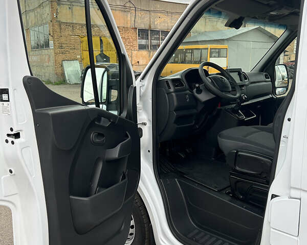 Білий Опель Movano, об'ємом двигуна 2.3 л та пробігом 220 тис. км за 19900 $, фото 11 на Automoto.ua