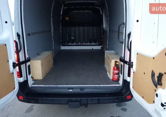 Белый Опель Movano, объемом двигателя 2.3 л и пробегом 275 тыс. км за 19000 $, фото 32 на Automoto.ua