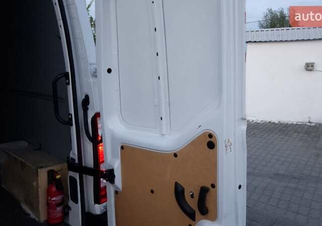 Белый Опель Movano, объемом двигателя 2.3 л и пробегом 275 тыс. км за 18500 $, фото 35 на Automoto.ua