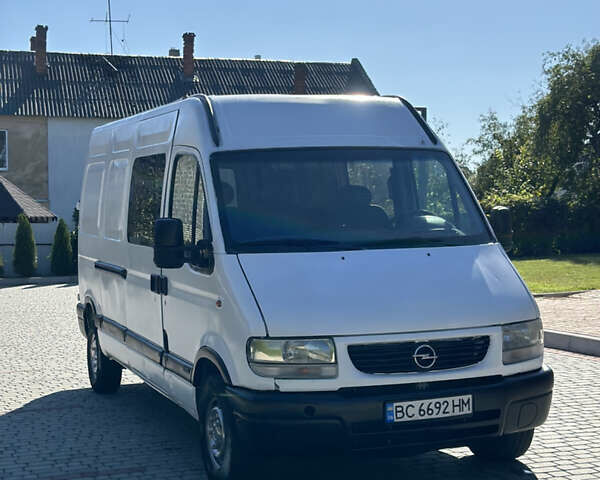 Белый Опель Movano, объемом двигателя 2.8 л и пробегом 521 тыс. км за 5100 $, фото 2 на Automoto.ua