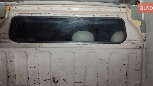 Білий Опель Movano, об'ємом двигуна 2.5 л та пробігом 400 тис. км за 4300 $, фото 9 на Automoto.ua