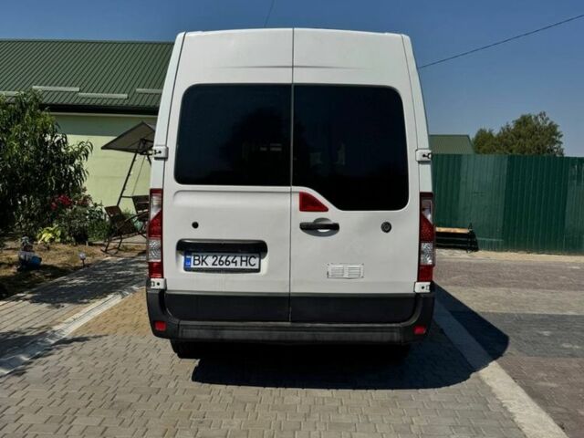 Белый Опель Movano, объемом двигателя 2.3 л и пробегом 383 тыс. км за 10450 $, фото 1 на Automoto.ua
