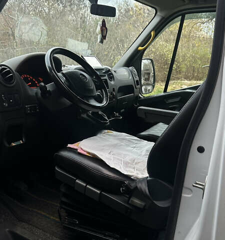 Белый Опель Movano, объемом двигателя 2.3 л и пробегом 395 тыс. км за 16500 $, фото 10 на Automoto.ua