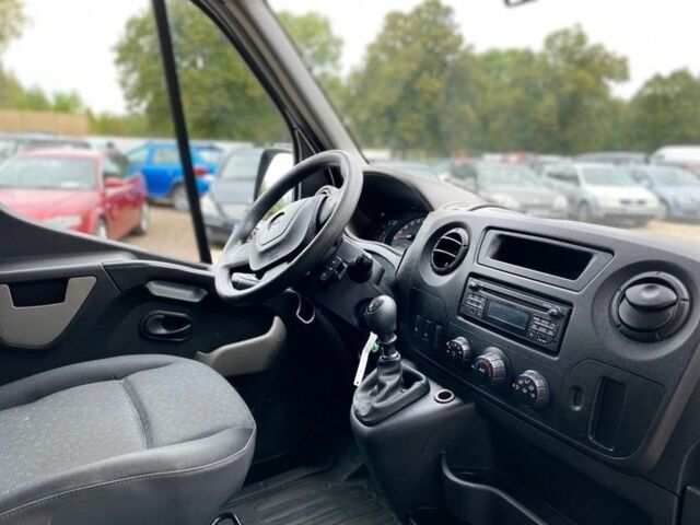 Білий Опель Movano, об'ємом двигуна 2.3 л та пробігом 222 тис. км за 8900 $, фото 20 на Automoto.ua