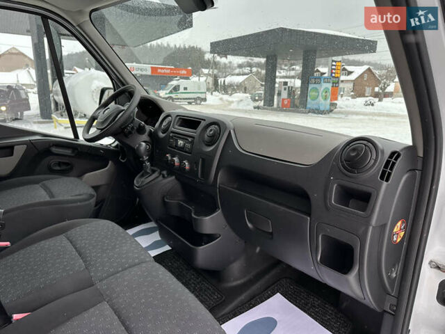 Белый Опель Movano, объемом двигателя 2.3 л и пробегом 141 тыс. км за 16000 $, фото 9 на Automoto.ua