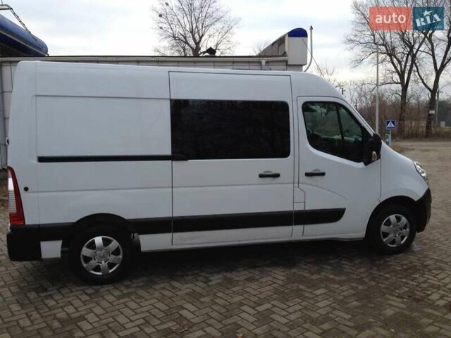 Білий Опель Movano, об'ємом двигуна 2.3 л та пробігом 215 тис. км за 18500 $, фото 5 на Automoto.ua