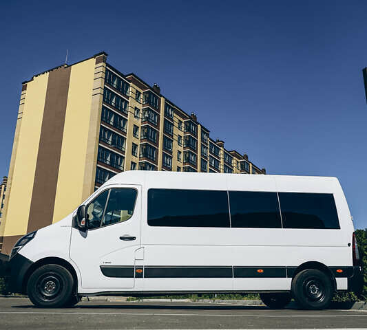 Белый Опель Movano, объемом двигателя 2.3 л и пробегом 280 тыс. км за 26000 $, фото 3 на Automoto.ua