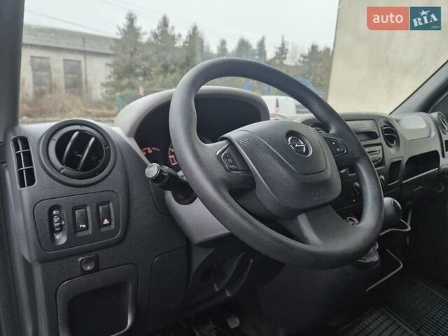 Білий Опель Movano, об'ємом двигуна 2.3 л та пробігом 226 тис. км за 17500 $, фото 23 на Automoto.ua