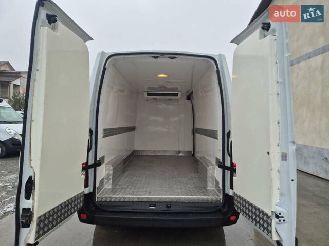 Білий Опель Movano, об'ємом двигуна 2.3 л та пробігом 226 тис. км за 17500 $, фото 16 на Automoto.ua