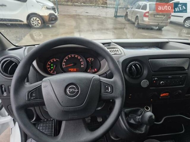 Білий Опель Movano, об'ємом двигуна 2.3 л та пробігом 226 тис. км за 17500 $, фото 33 на Automoto.ua