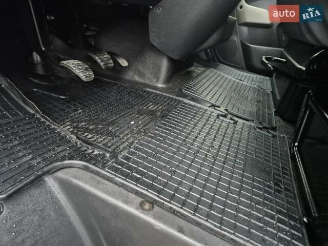 Білий Опель Movano, об'ємом двигуна 2.3 л та пробігом 226 тис. км за 17500 $, фото 31 на Automoto.ua