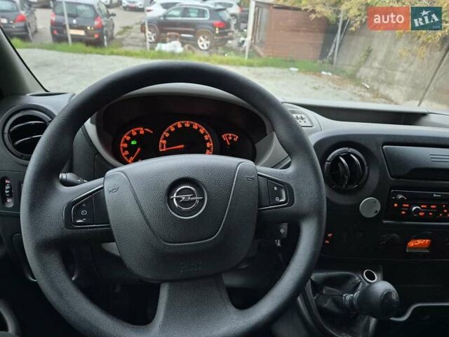 Білий Опель Movano, об'ємом двигуна 2.3 л та пробігом 226 тис. км за 17500 $, фото 31 на Automoto.ua