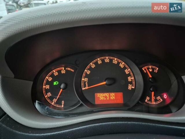 Білий Опель Movano, об'ємом двигуна 2.3 л та пробігом 226 тис. км за 17500 $, фото 21 на Automoto.ua