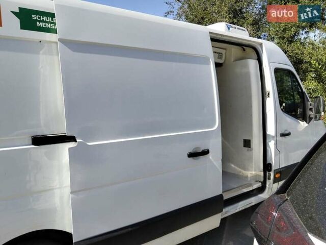Білий Опель Movano, об'ємом двигуна 2.3 л та пробігом 400 тис. км за 16000 $, фото 6 на Automoto.ua
