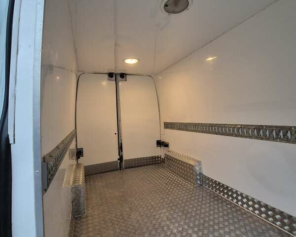 Білий Опель Movano, об'ємом двигуна 2.3 л та пробігом 226 тис. км за 17500 $, фото 14 на Automoto.ua