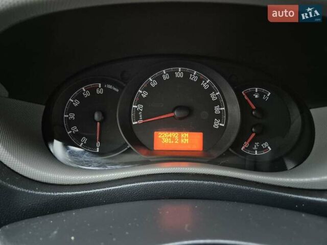 Білий Опель Movano, об'ємом двигуна 2.3 л та пробігом 226 тис. км за 17500 $, фото 33 на Automoto.ua