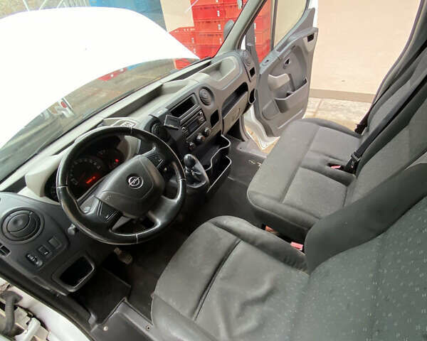 Білий Опель Movano, об'ємом двигуна 2.3 л та пробігом 330 тис. км за 12800 $, фото 12 на Automoto.ua