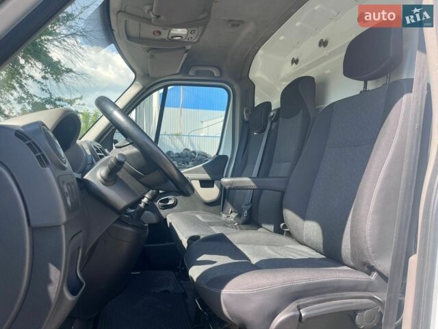 Белый Опель Movano, объемом двигателя 2.3 л и пробегом 402 тыс. км за 10999 $, фото 15 на Automoto.ua
