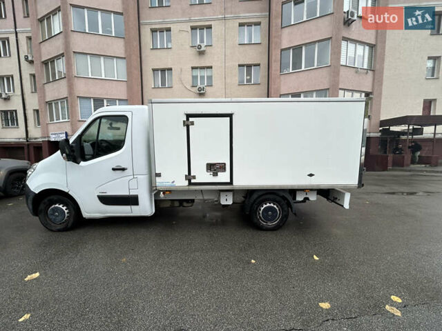 Белый Опель Movano, объемом двигателя 2.3 л и пробегом 214 тыс. км за 19500 $, фото 20 на Automoto.ua