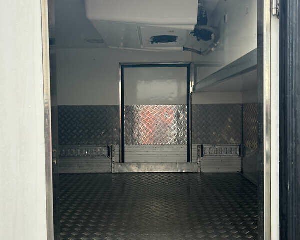 Белый Опель Movano, объемом двигателя 2.3 л и пробегом 214 тыс. км за 19500 $, фото 4 на Automoto.ua