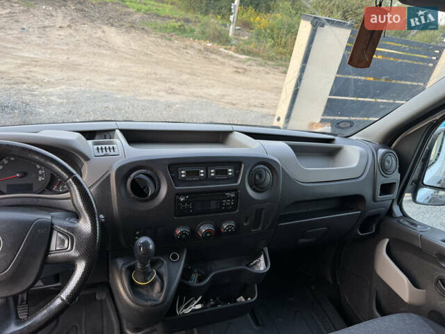 Белый Опель Movano, объемом двигателя 2.3 л и пробегом 340 тыс. км за 16300 $, фото 10 на Automoto.ua