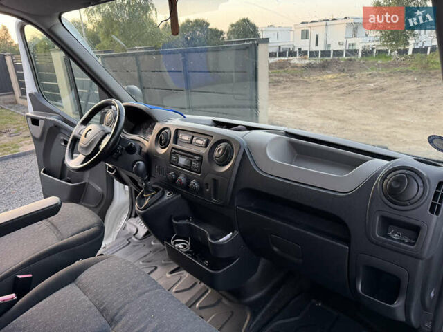 Белый Опель Movano, объемом двигателя 2.3 л и пробегом 340 тыс. км за 16300 $, фото 7 на Automoto.ua