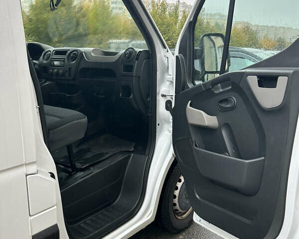 Белый Опель Movano, объемом двигателя 2.3 л и пробегом 214 тыс. км за 19500 $, фото 16 на Automoto.ua