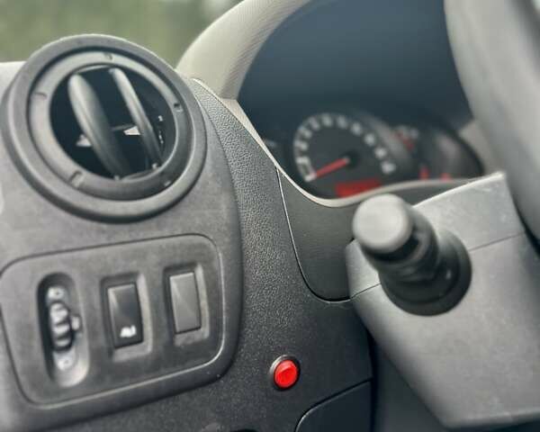 Белый Опель Movano, объемом двигателя 2.3 л и пробегом 288 тыс. км за 20950 $, фото 37 на Automoto.ua