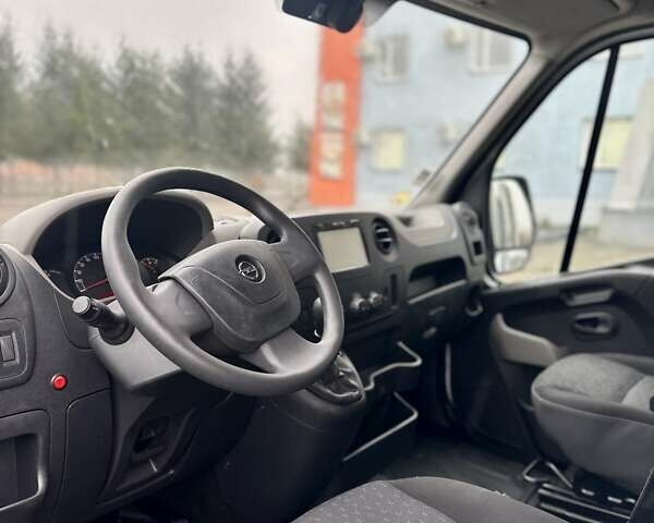 Белый Опель Movano, объемом двигателя 2.3 л и пробегом 288 тыс. км за 20950 $, фото 34 на Automoto.ua