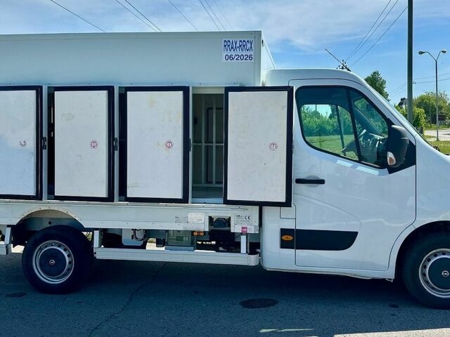 Белый Опель Movano, объемом двигателя 2.3 л и пробегом 288 тыс. км за 19450 $, фото 8 на Automoto.ua