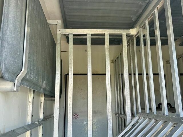 Белый Опель Movano, объемом двигателя 2.3 л и пробегом 288 тыс. км за 19450 $, фото 18 на Automoto.ua