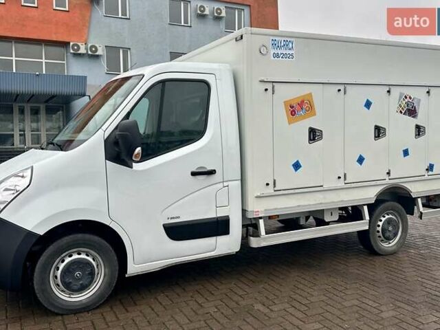 Белый Опель Movano, объемом двигателя 2.3 л и пробегом 288 тыс. км за 20950 $, фото 11 на Automoto.ua