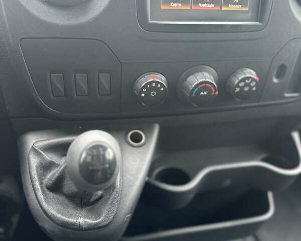 Белый Опель Movano, объемом двигателя 2.3 л и пробегом 288 тыс. км за 20950 $, фото 43 на Automoto.ua