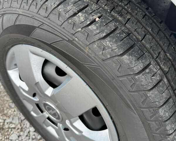Білий Опель Movano, об'ємом двигуна 0 л та пробігом 249 тис. км за 19600 $, фото 13 на Automoto.ua