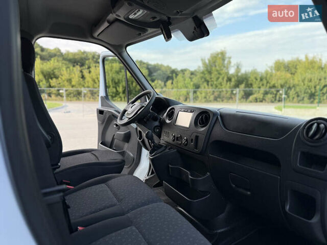 Білий Опель Movano, об'ємом двигуна 0 л та пробігом 230 тис. км за 21800 $, фото 51 на Automoto.ua